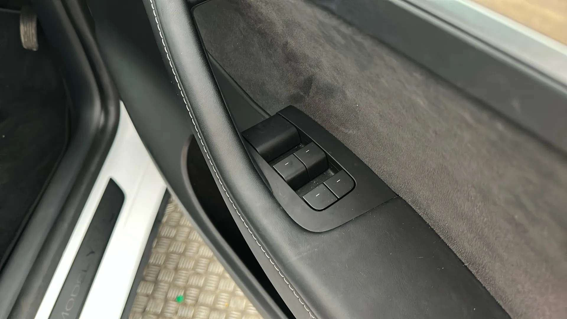 2022 TESLA MODEL Y 2022 TESLA MODEL Y