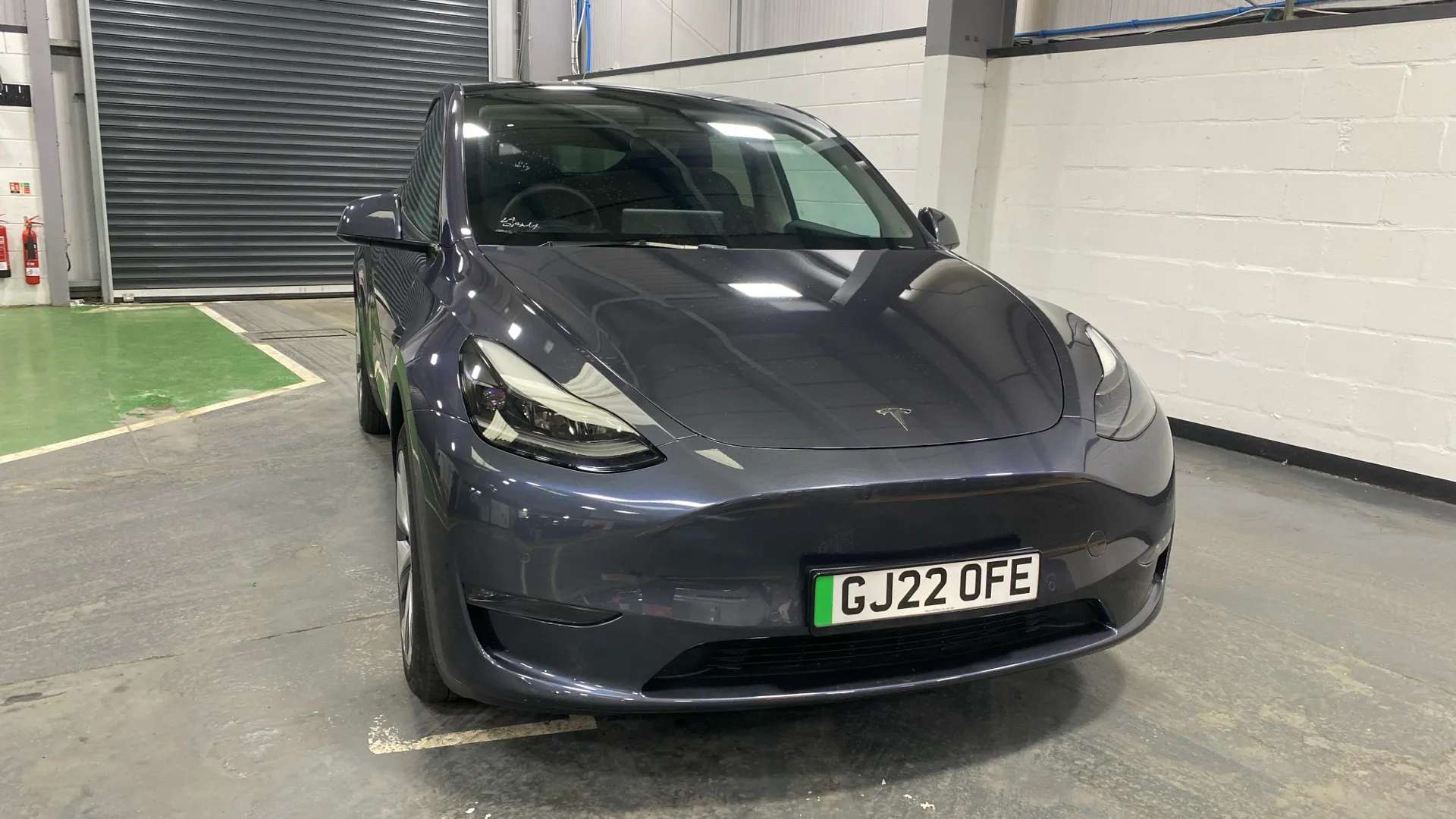 A 2022 TESLA MODEL Y Long Range AWD Auto A 2022 TESLA MODEL Y Long Range AWD Auto