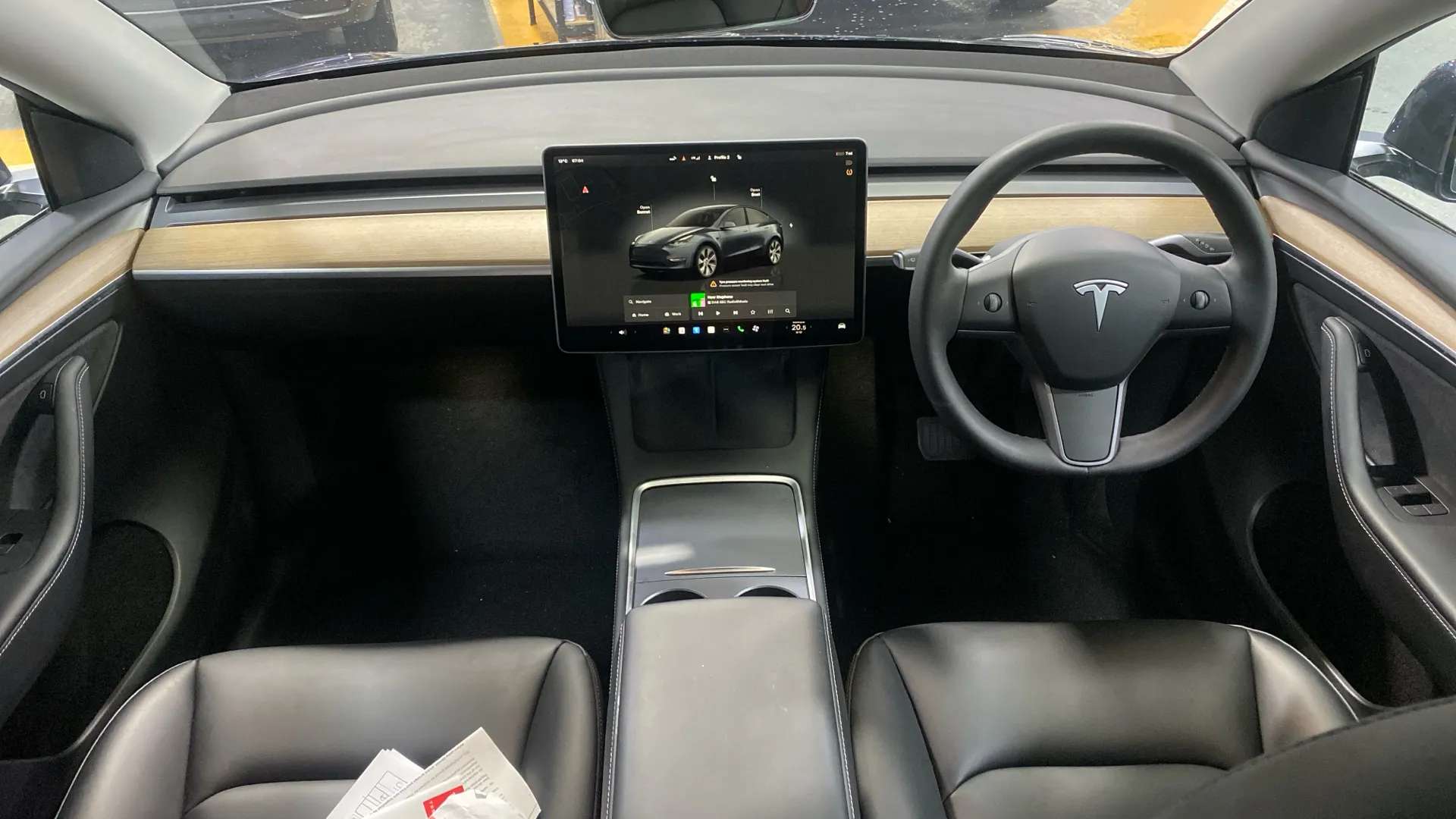 A 2022 TESLA MODEL Y Long Range AWD Auto A 2022 TESLA MODEL Y Long Range AWD Auto