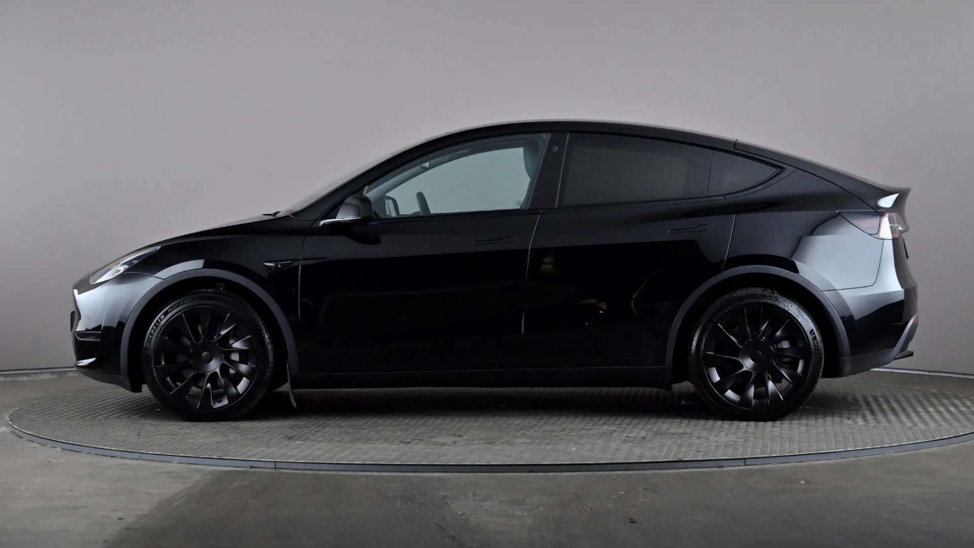 A 2022 TESLA MODEL Y Long Range AWD Auto A 2022 TESLA MODEL Y Long Range AWD Auto
