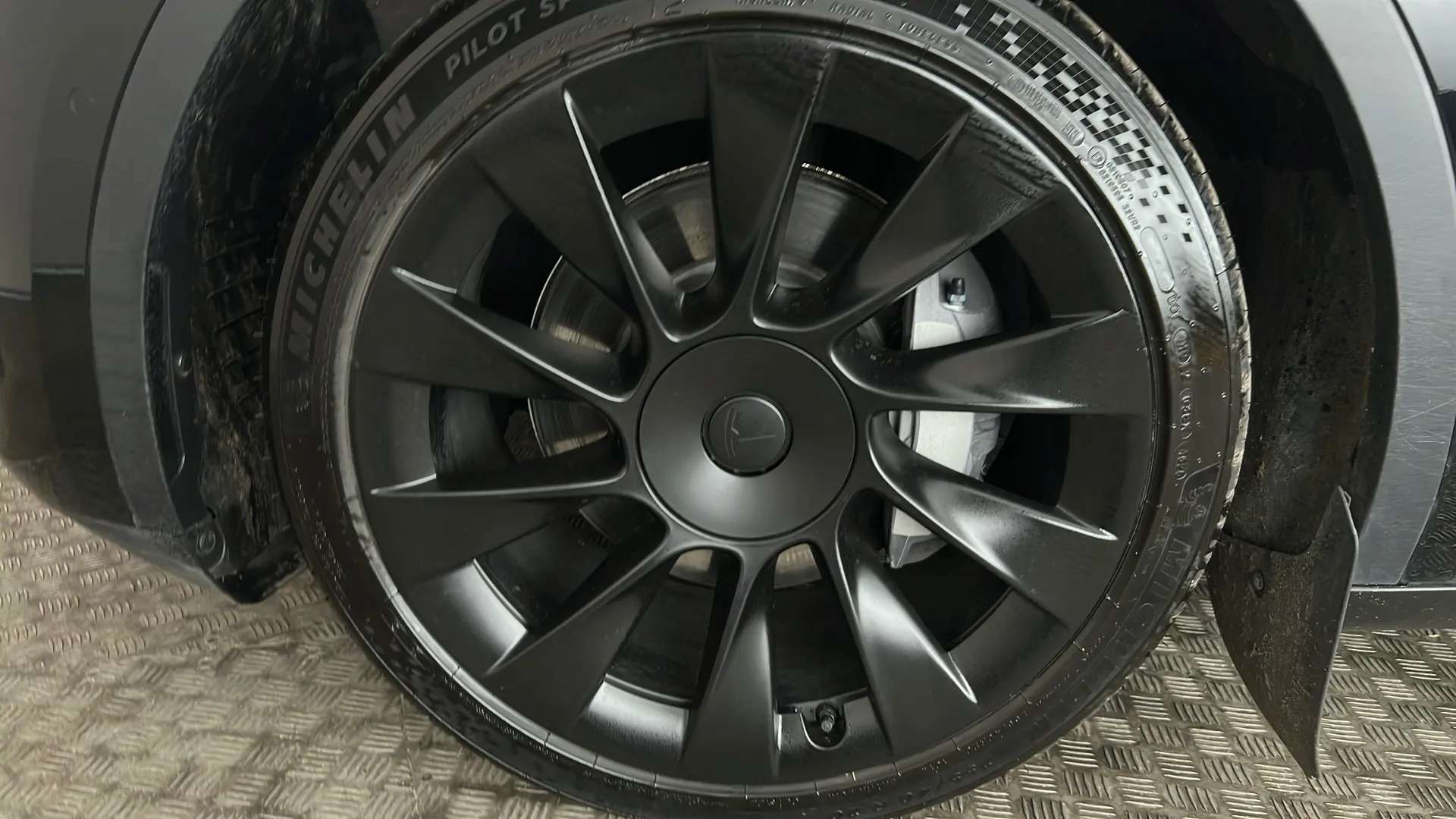 2022 TESLA MODEL Y 2022 TESLA MODEL Y
