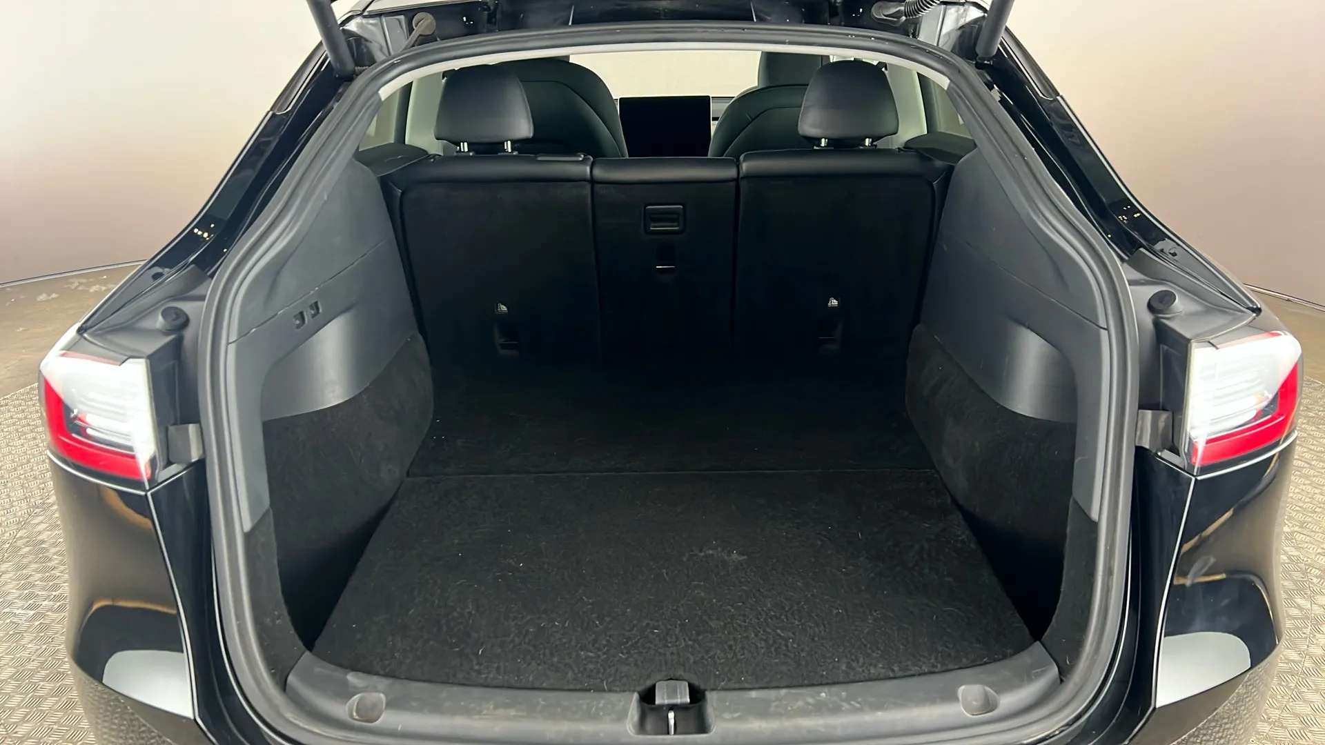 2022 TESLA MODEL Y 2022 TESLA MODEL Y
