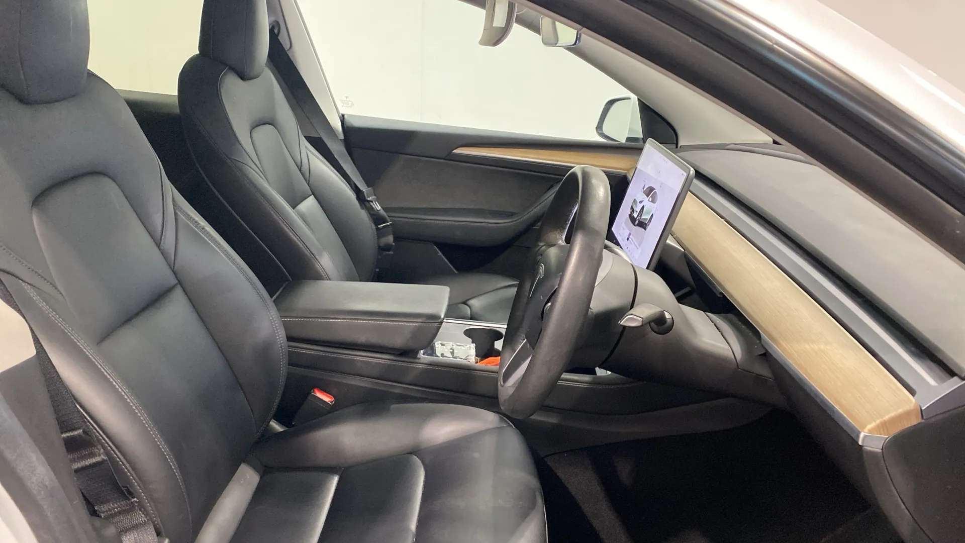 A 2022 TESLA MODEL Y Long Range AWD Auto A 2022 TESLA MODEL Y Long Range AWD Auto