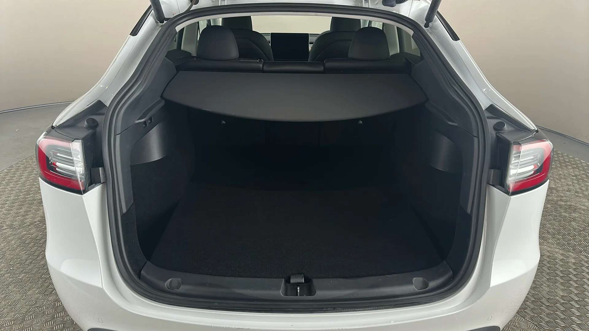 2022 TESLA MODEL Y 2022 TESLA MODEL Y