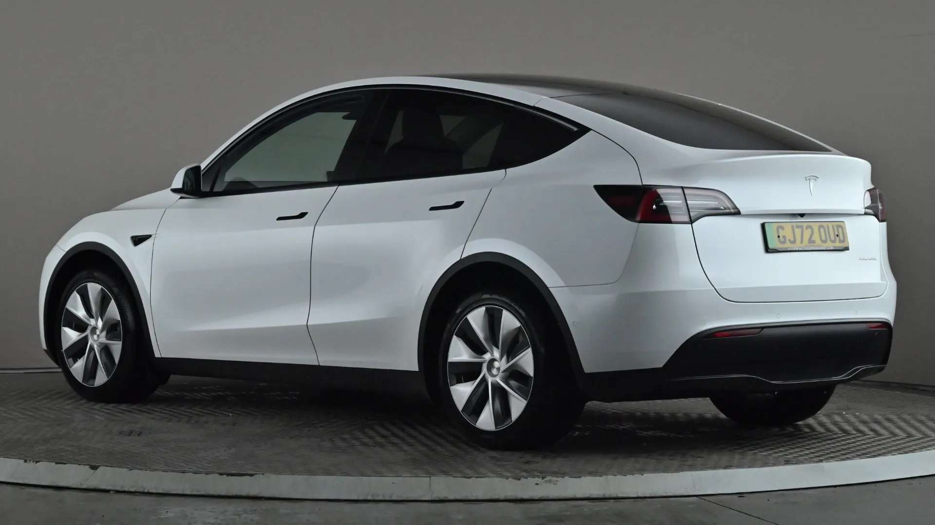 A 2022 TESLA MODEL Y Long Range AWD Auto A 2022 TESLA MODEL Y Long Range AWD Auto