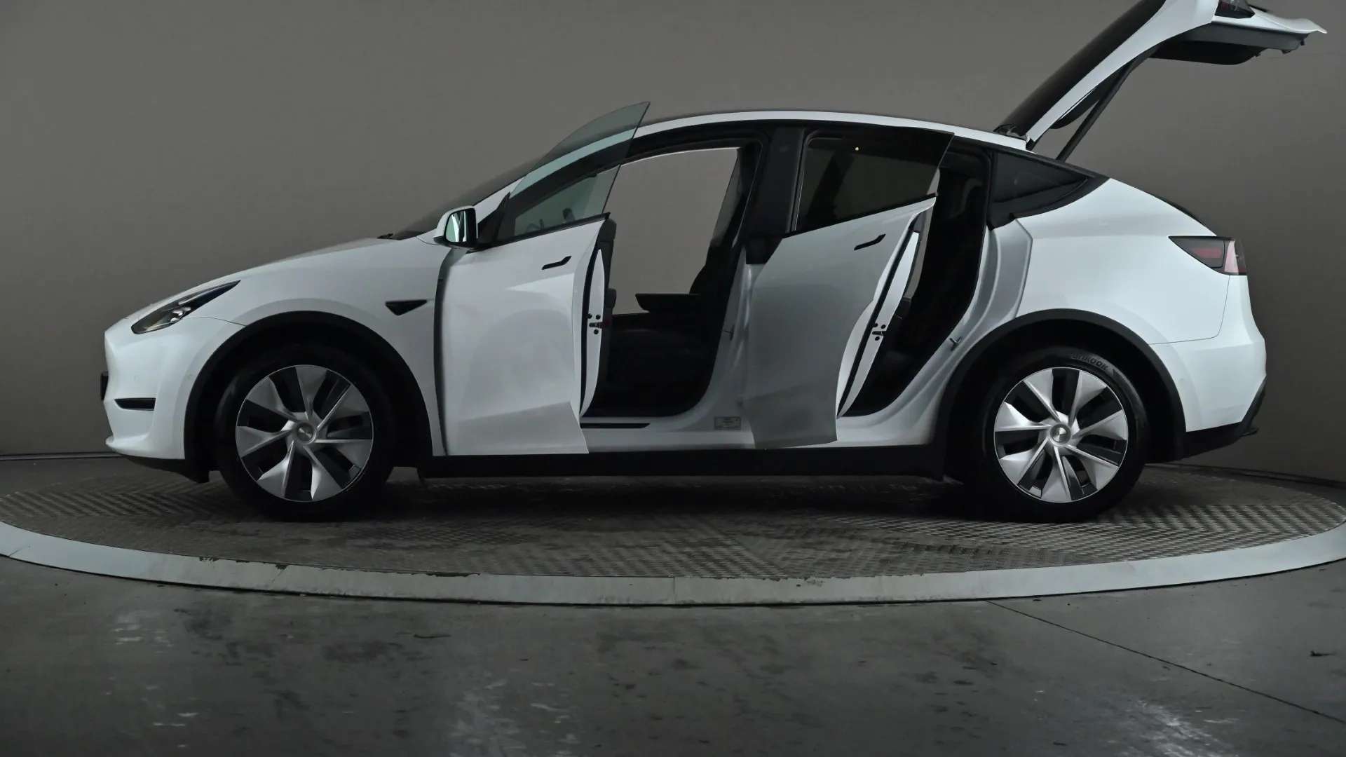 2022 TESLA MODEL Y 2022 TESLA MODEL Y