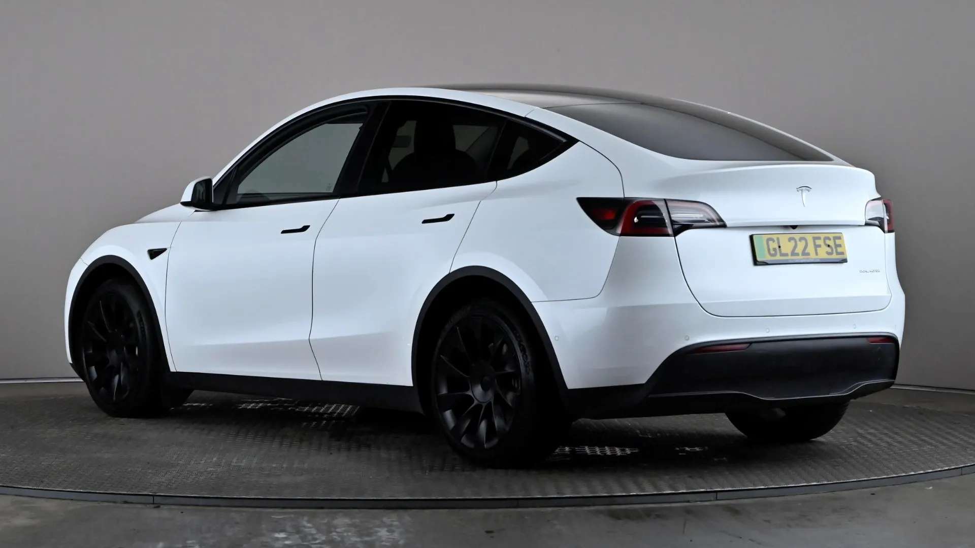 A 2022 TESLA MODEL Y Long Range AWD Auto A 2022 TESLA MODEL Y Long Range AWD Auto