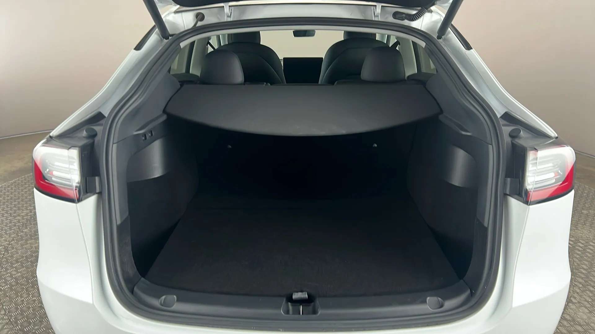 2022 TESLA MODEL Y 2022 TESLA MODEL Y
