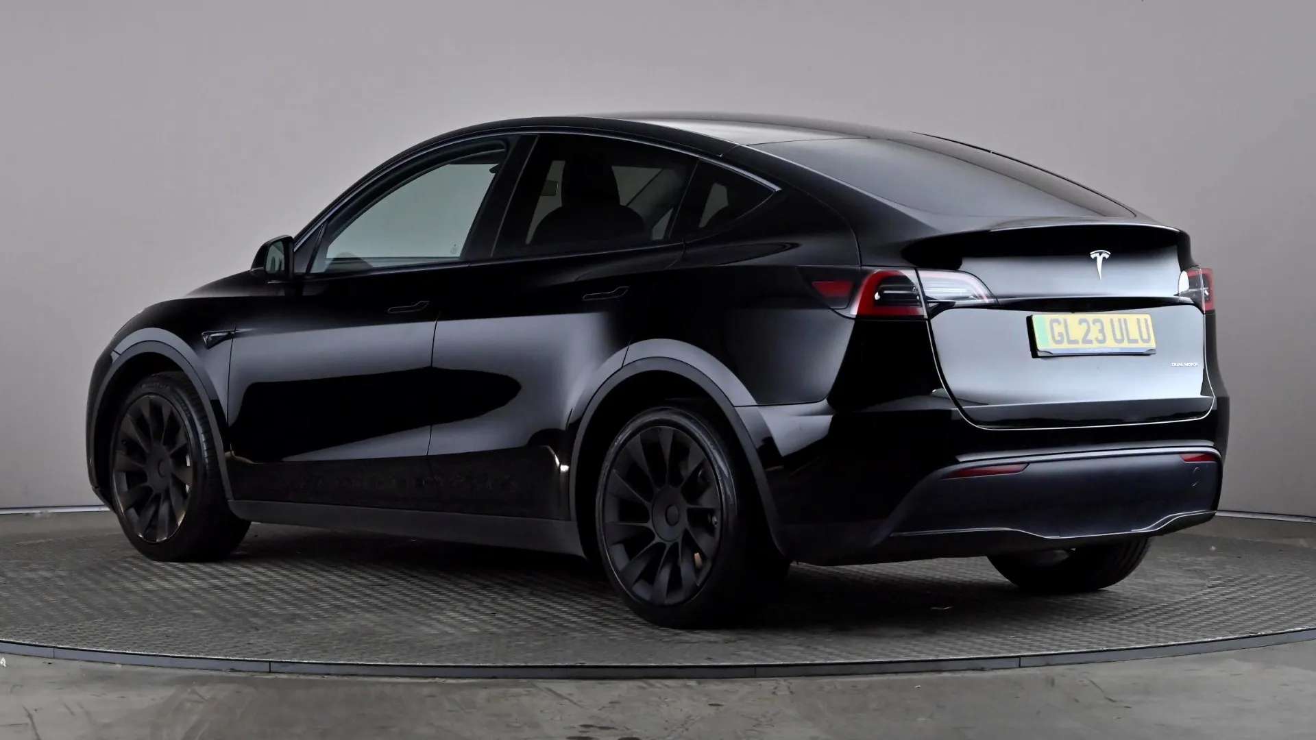A 2023 TESLA MODEL Y Long Range AWD Auto A 2023 TESLA MODEL Y Long Range AWD Auto