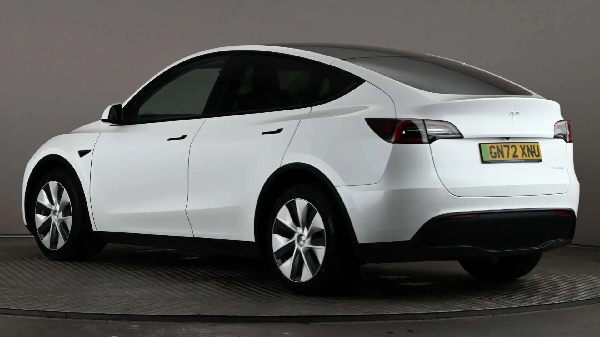A 2022 TESLA MODEL Y Long Range AWD Auto A 2022 TESLA MODEL Y Long Range AWD Auto