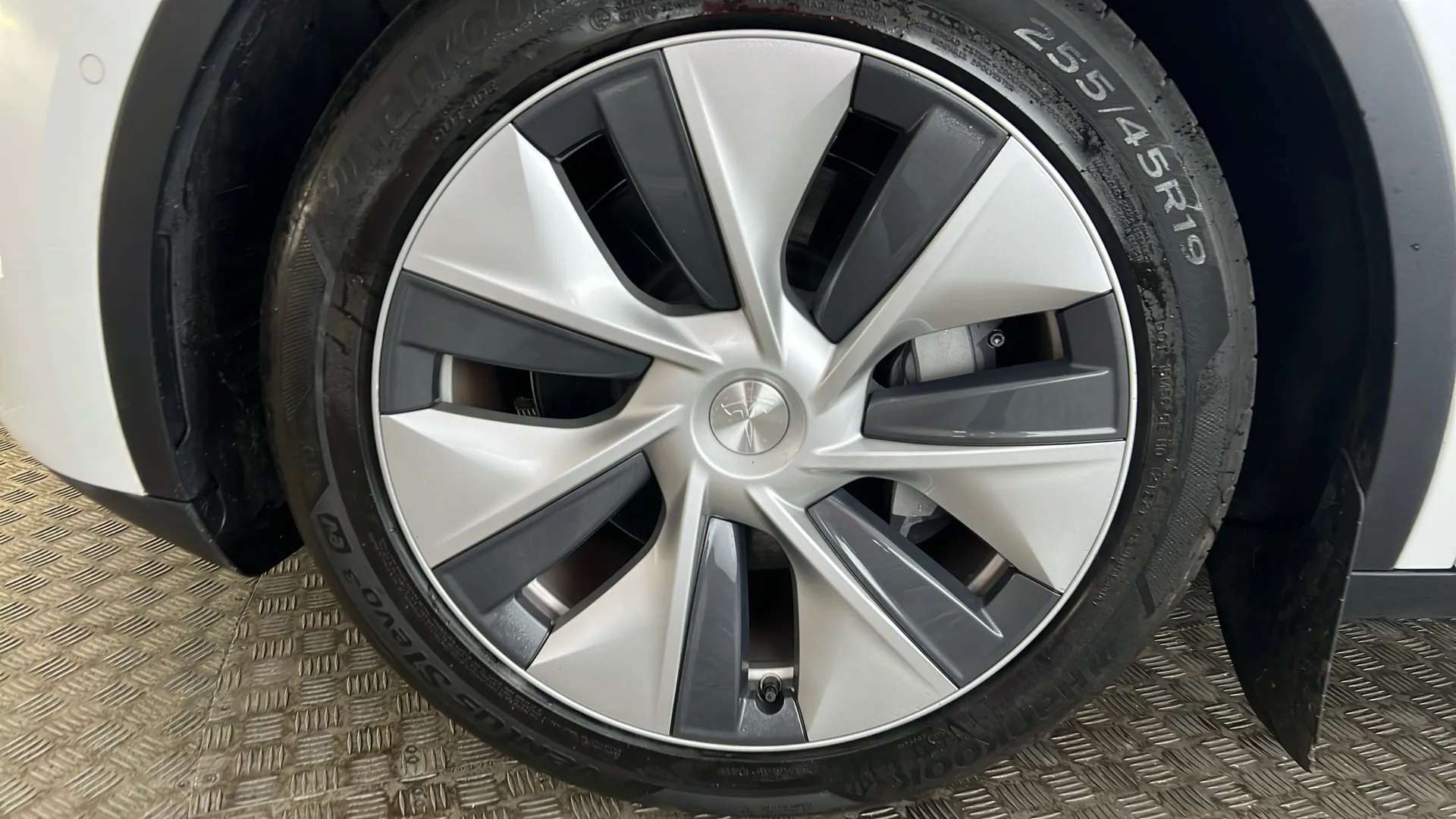 2022 TESLA MODEL Y 2022 TESLA MODEL Y