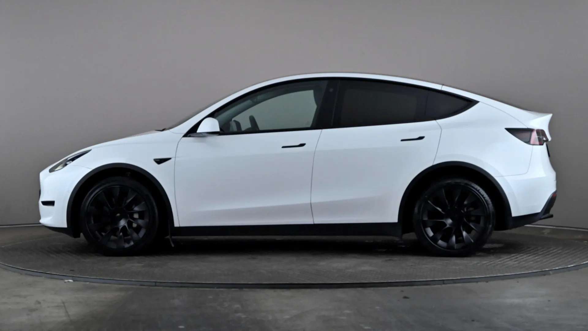 A 2022 TESLA MODEL Y Long Range AWD Auto A 2022 TESLA MODEL Y Long Range AWD Auto