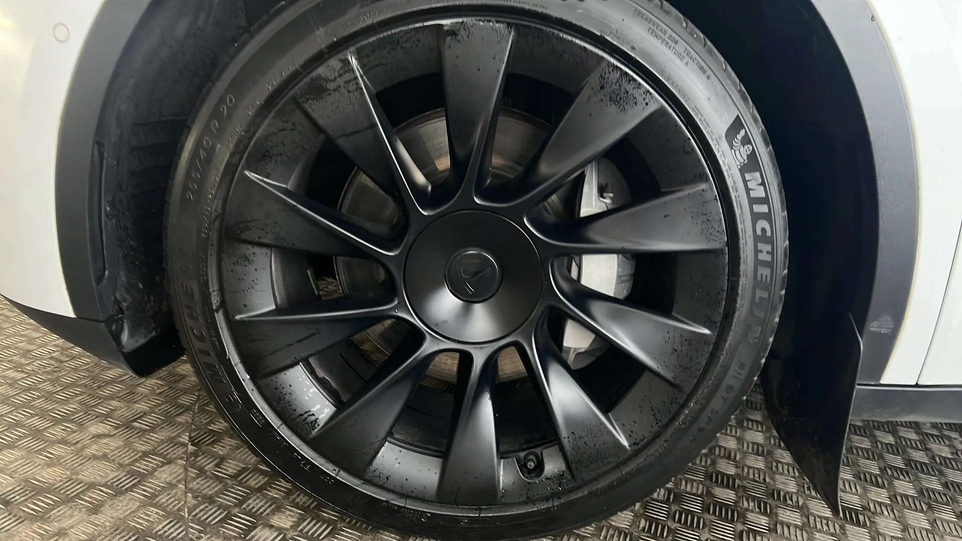 2022 TESLA MODEL Y 2022 TESLA MODEL Y
