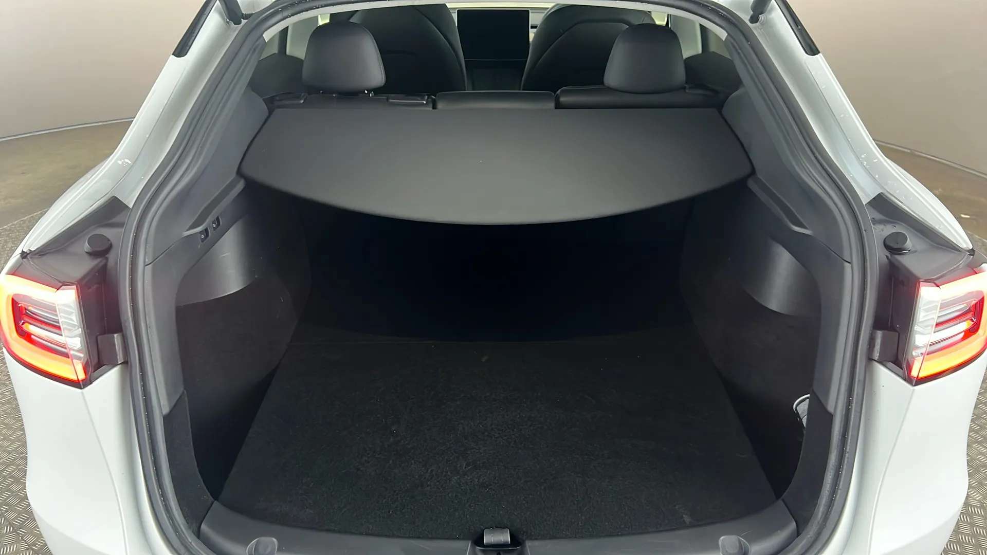 2022 TESLA MODEL Y 2022 TESLA MODEL Y