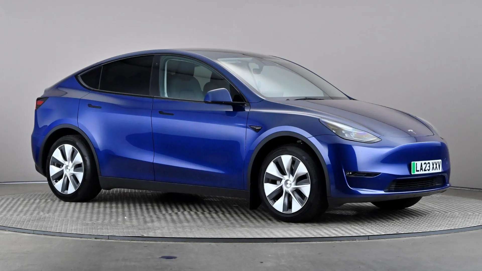 A 2023 TESLA MODEL Y Long Range AWD Auto A 2023 TESLA MODEL Y Long Range AWD Auto