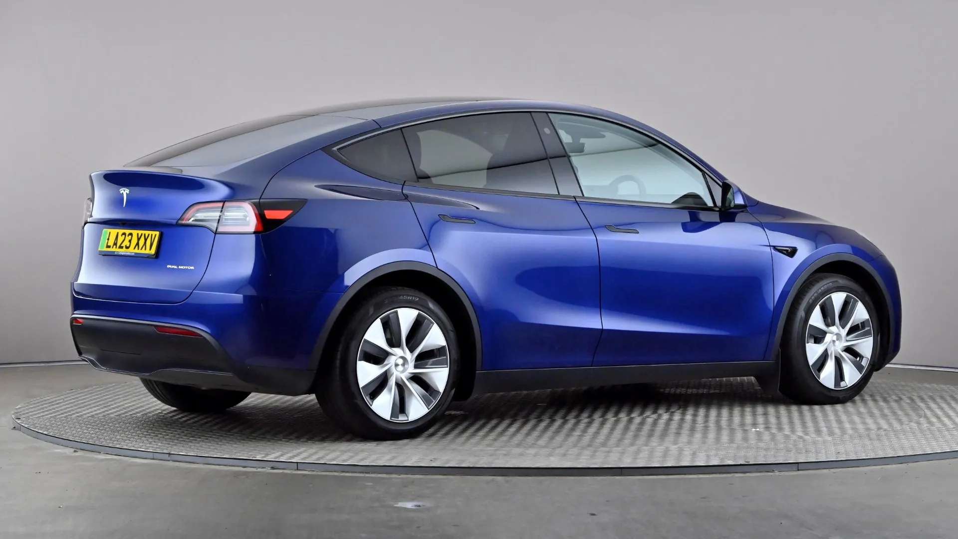 2023 TESLA MODEL Y 2023 TESLA MODEL Y