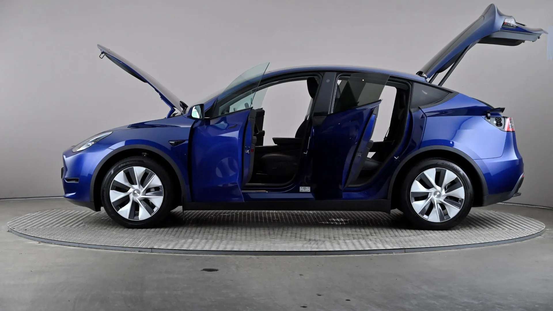 2023 TESLA MODEL Y 2023 TESLA MODEL Y