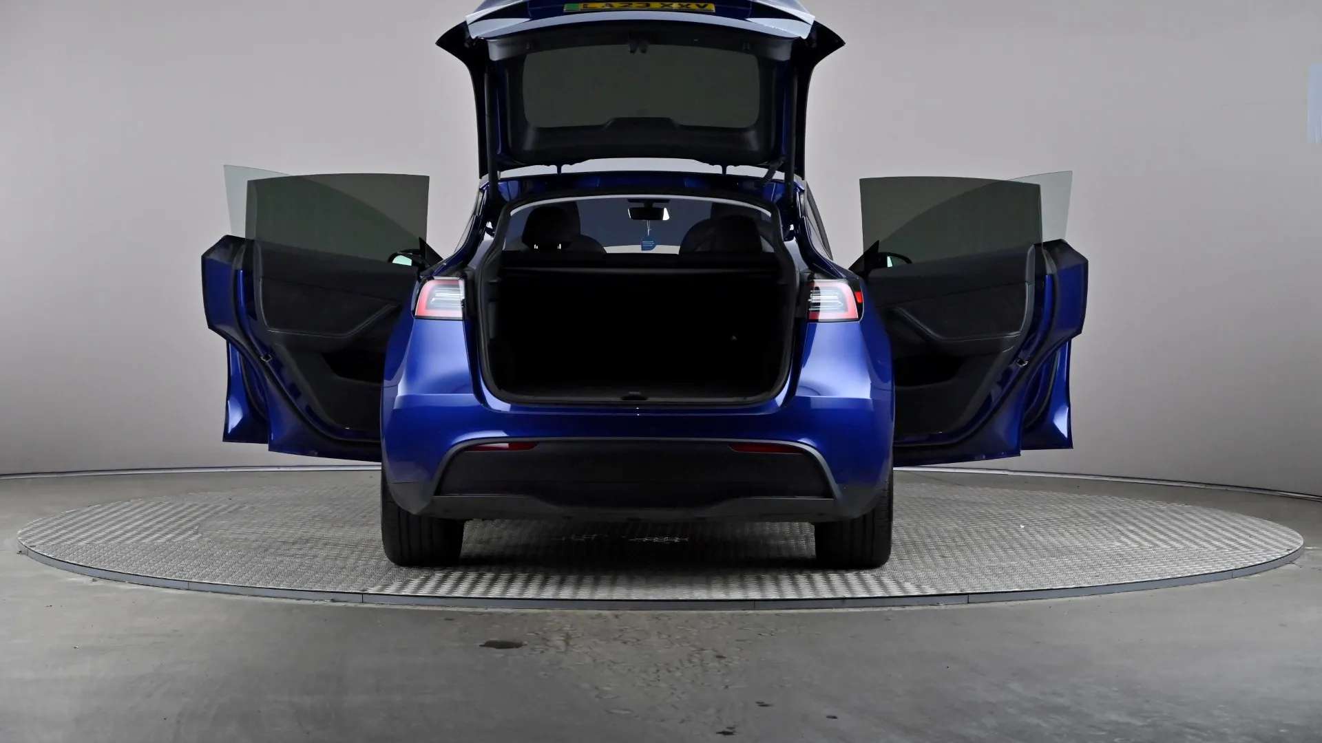 2023 TESLA MODEL Y 2023 TESLA MODEL Y