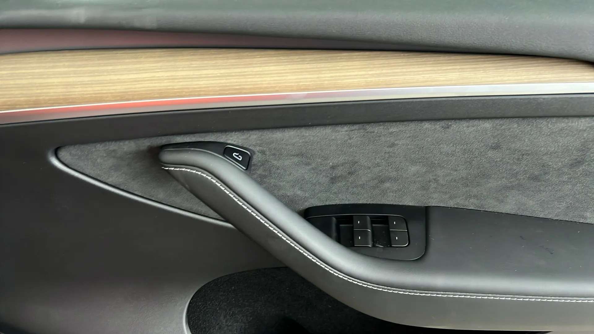 2023 TESLA MODEL Y 2023 TESLA MODEL Y