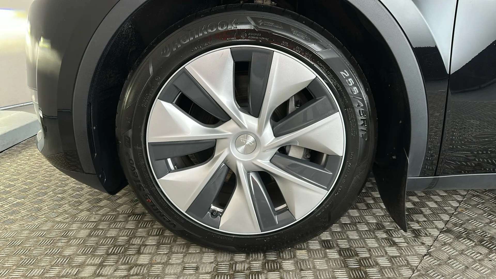 2022 TESLA MODEL Y 2022 TESLA MODEL Y