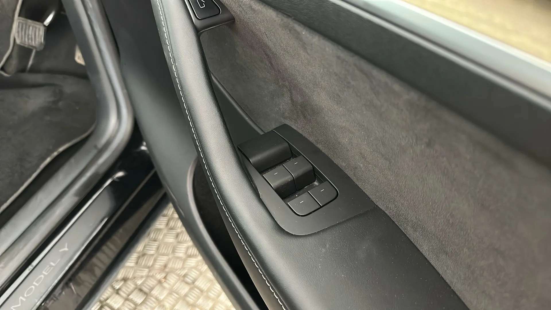 2022 TESLA MODEL Y 2022 TESLA MODEL Y