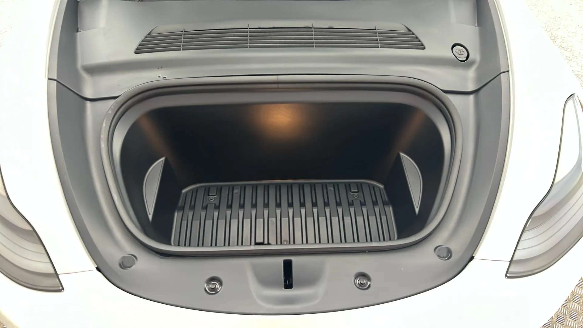 2022 TESLA MODEL Y 2022 TESLA MODEL Y