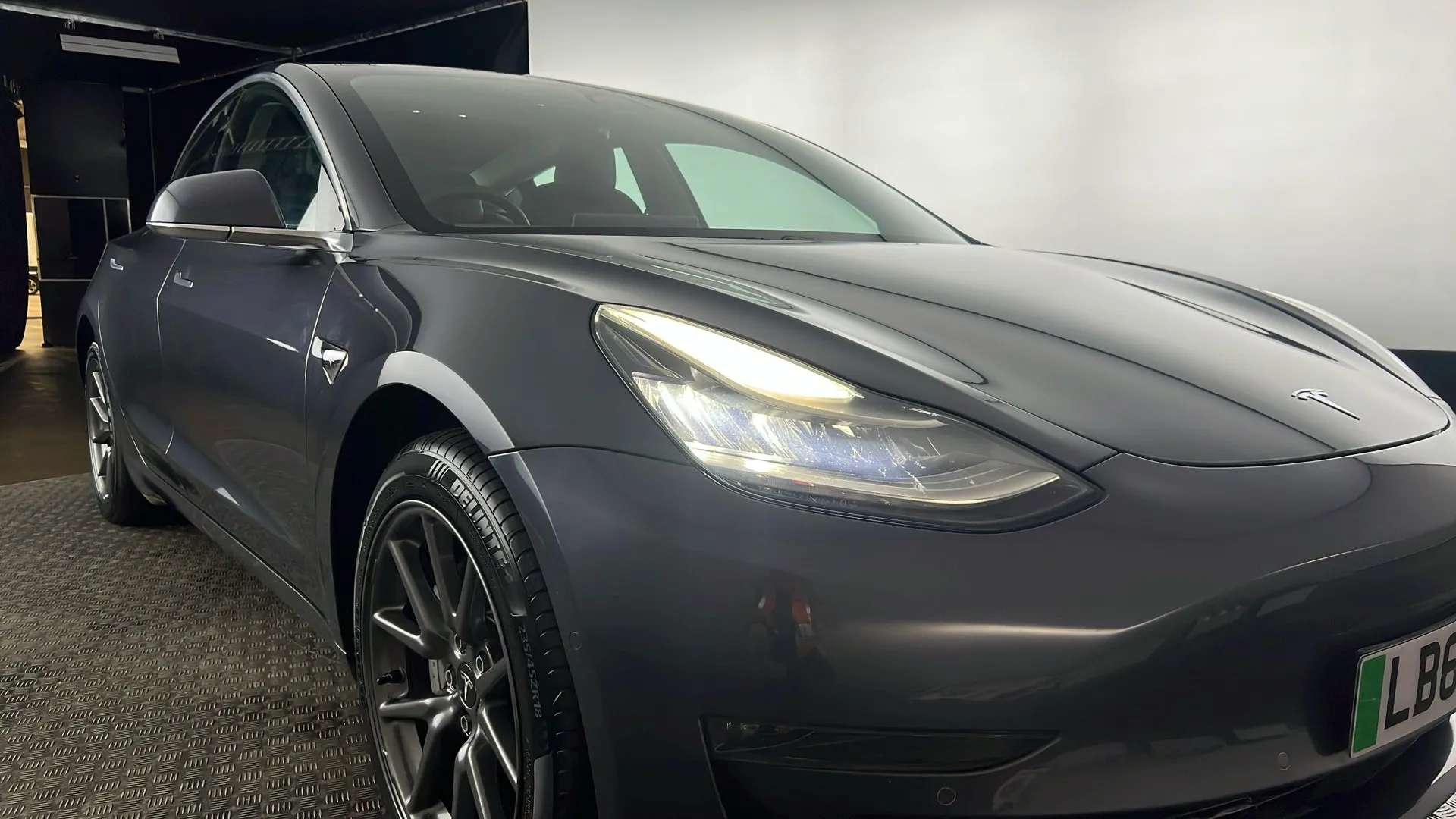 2019 TESLA MODEL 3 2019 TESLA MODEL 3