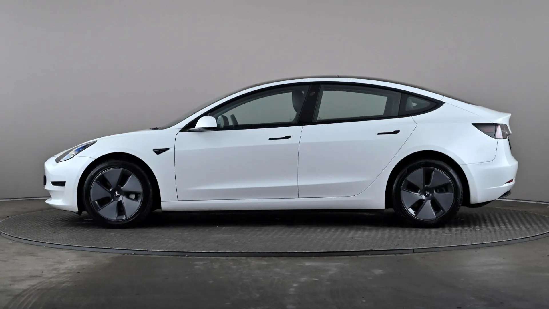 A 2020 TESLA MODEL 3 Long Range AWD Auto A 2020 TESLA MODEL 3 Long Range AWD Auto