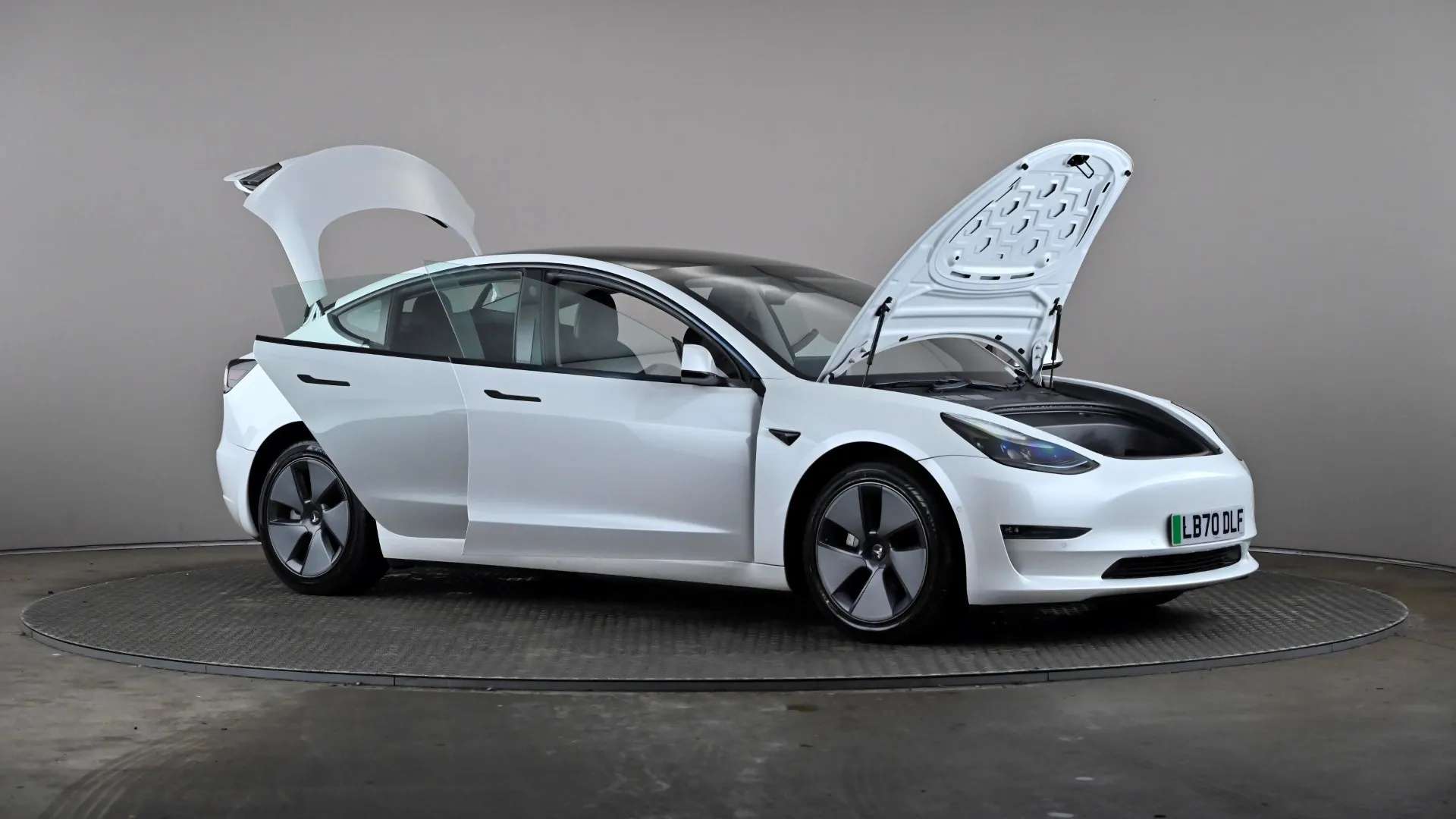 2020 TESLA MODEL 3 2020 TESLA MODEL 3