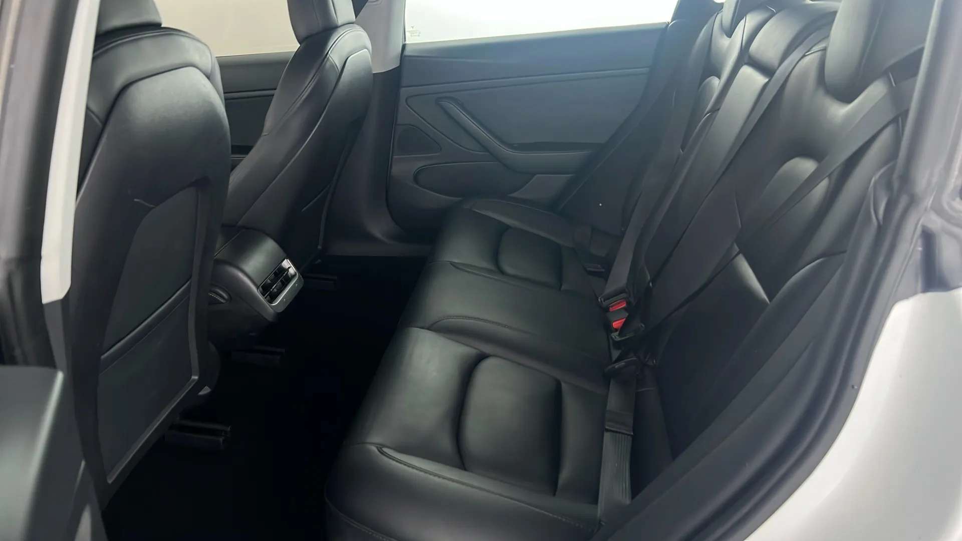 2020 TESLA MODEL 3 2020 TESLA MODEL 3
