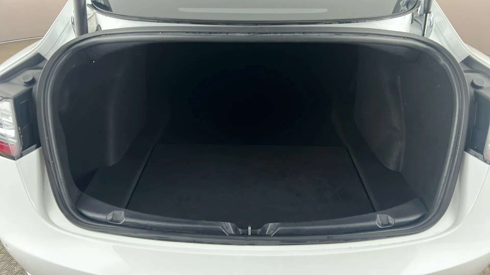 2020 TESLA MODEL 3 2020 TESLA MODEL 3