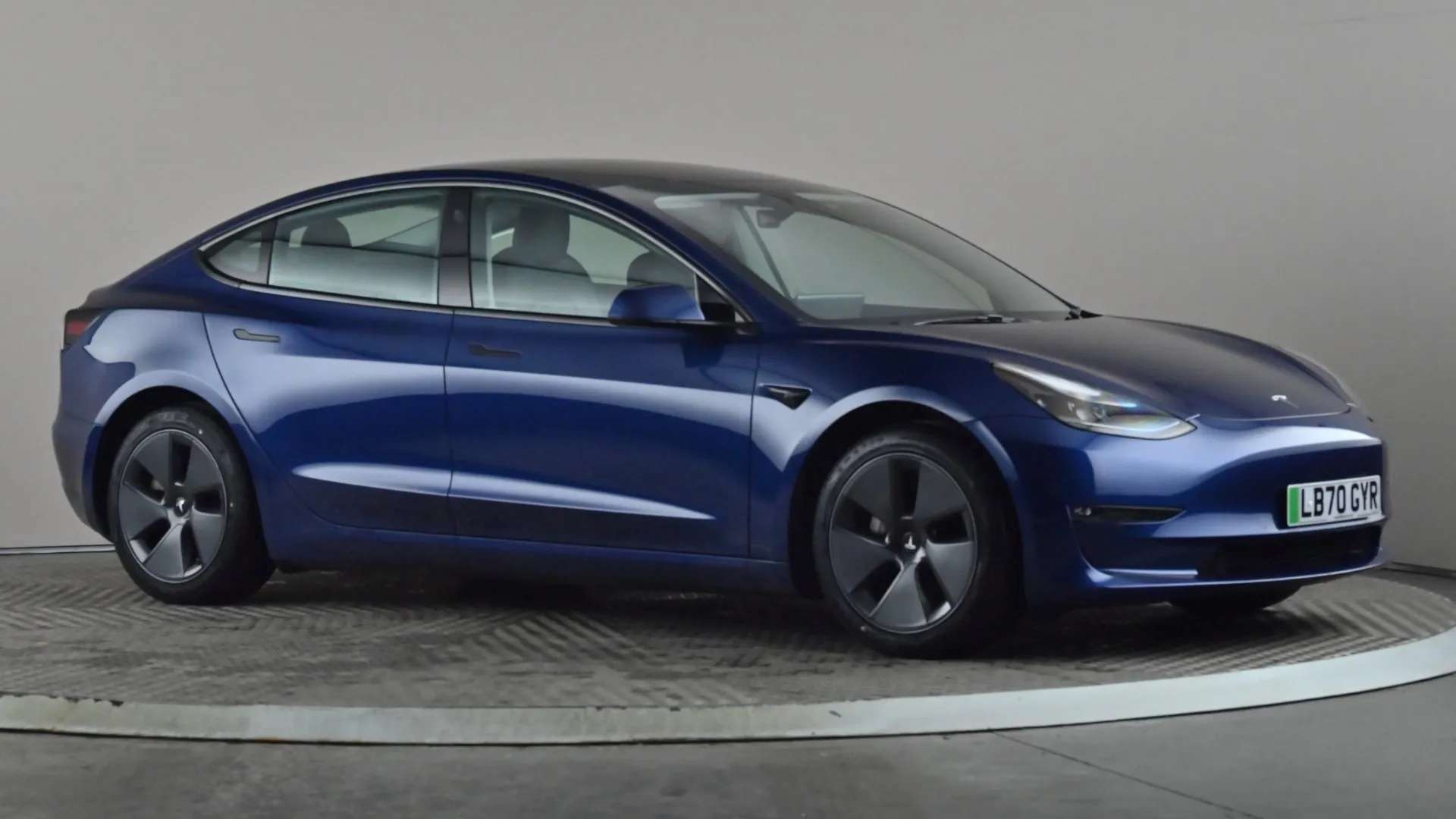 A 2020 TESLA MODEL 3 Long Range AWD Auto A 2020 TESLA MODEL 3 Long Range AWD Auto