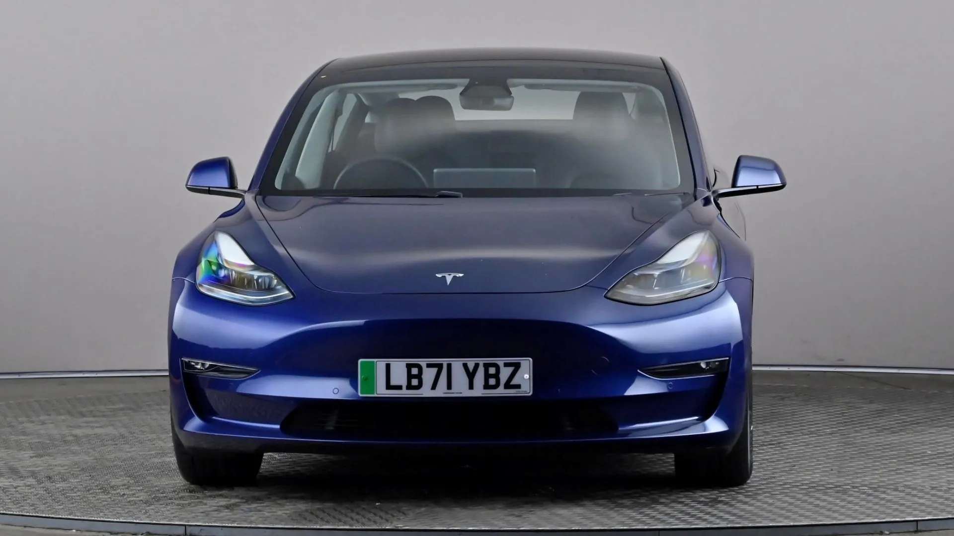 A 2021 TESLA MODEL 3 Long Range AWD Auto A 2021 TESLA MODEL 3 Long Range AWD Auto