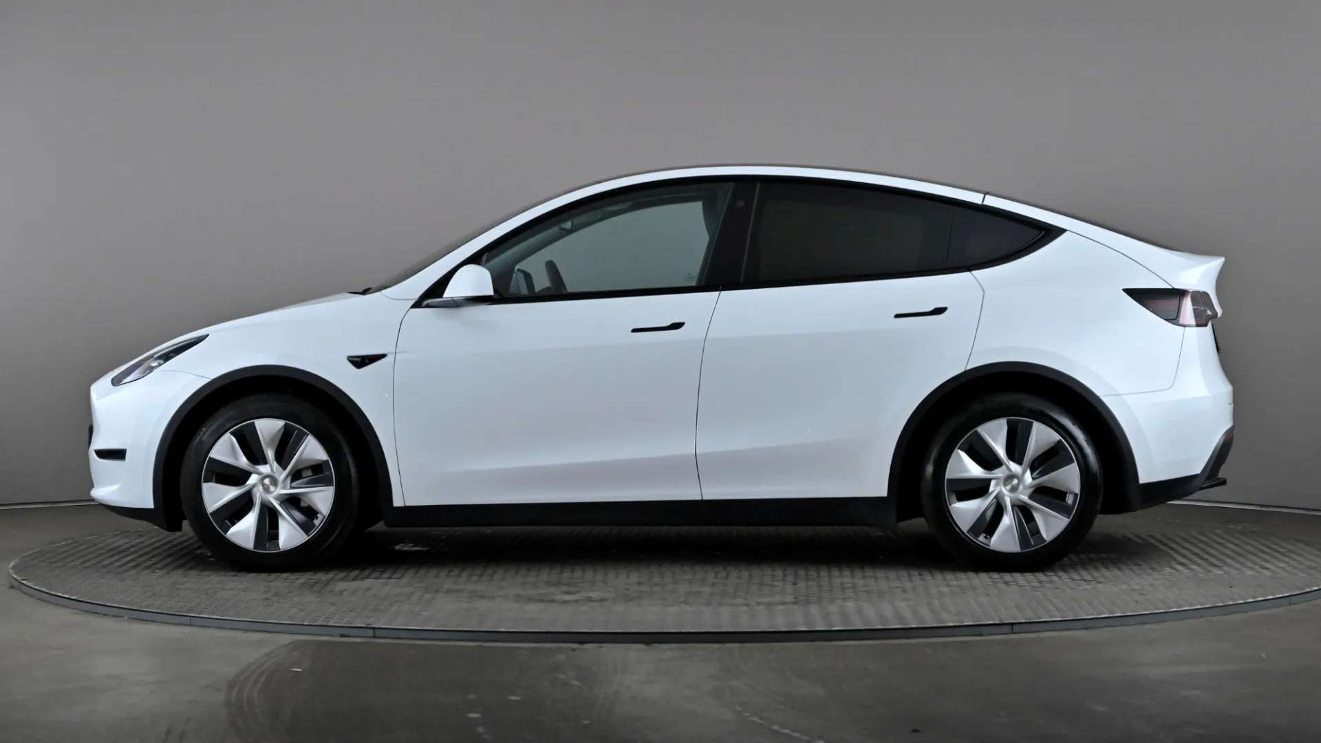 A 2022 TESLA MODEL Y Long Range AWD Auto A 2022 TESLA MODEL Y Long Range AWD Auto