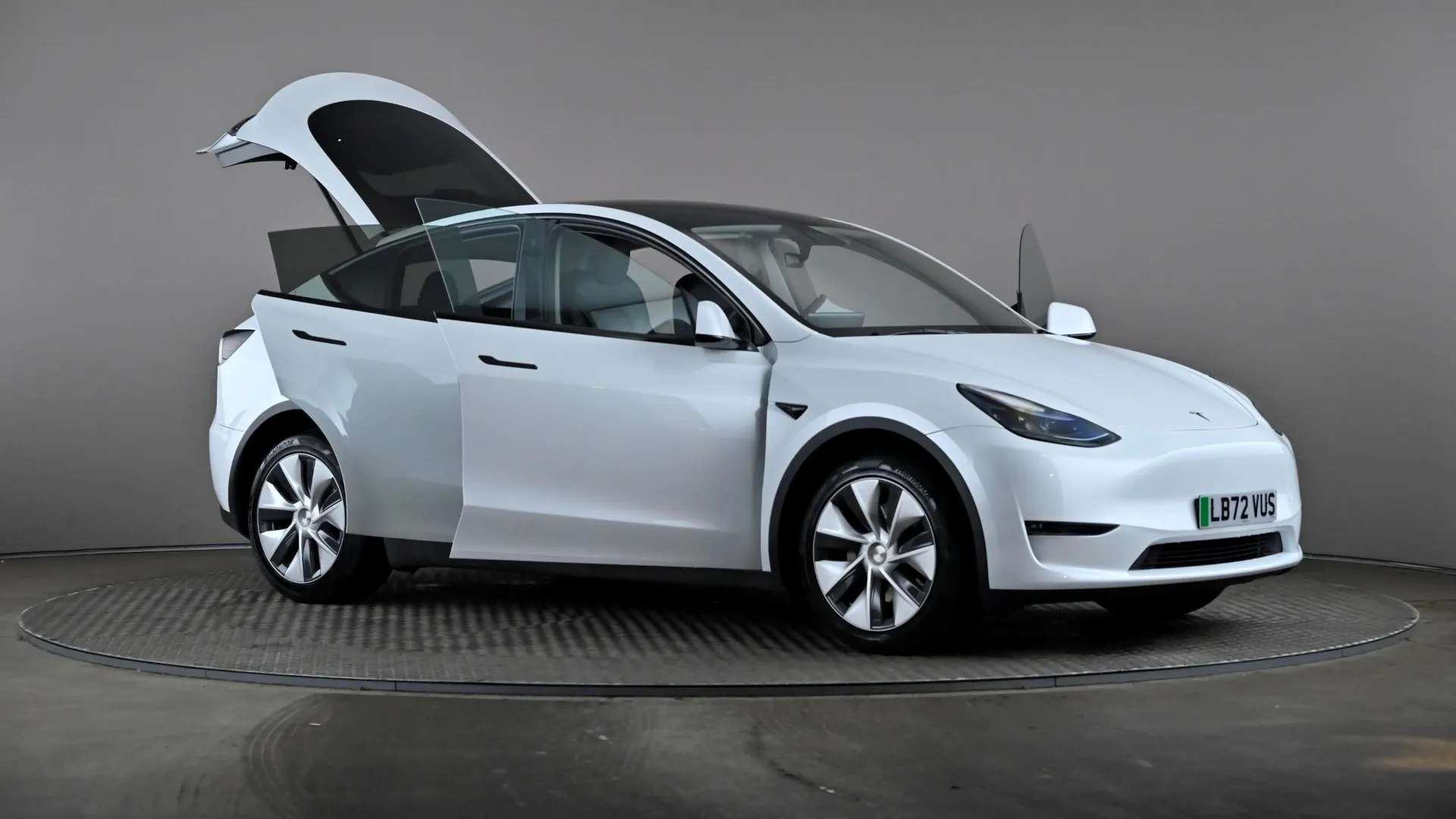 2022 TESLA MODEL Y 2022 TESLA MODEL Y