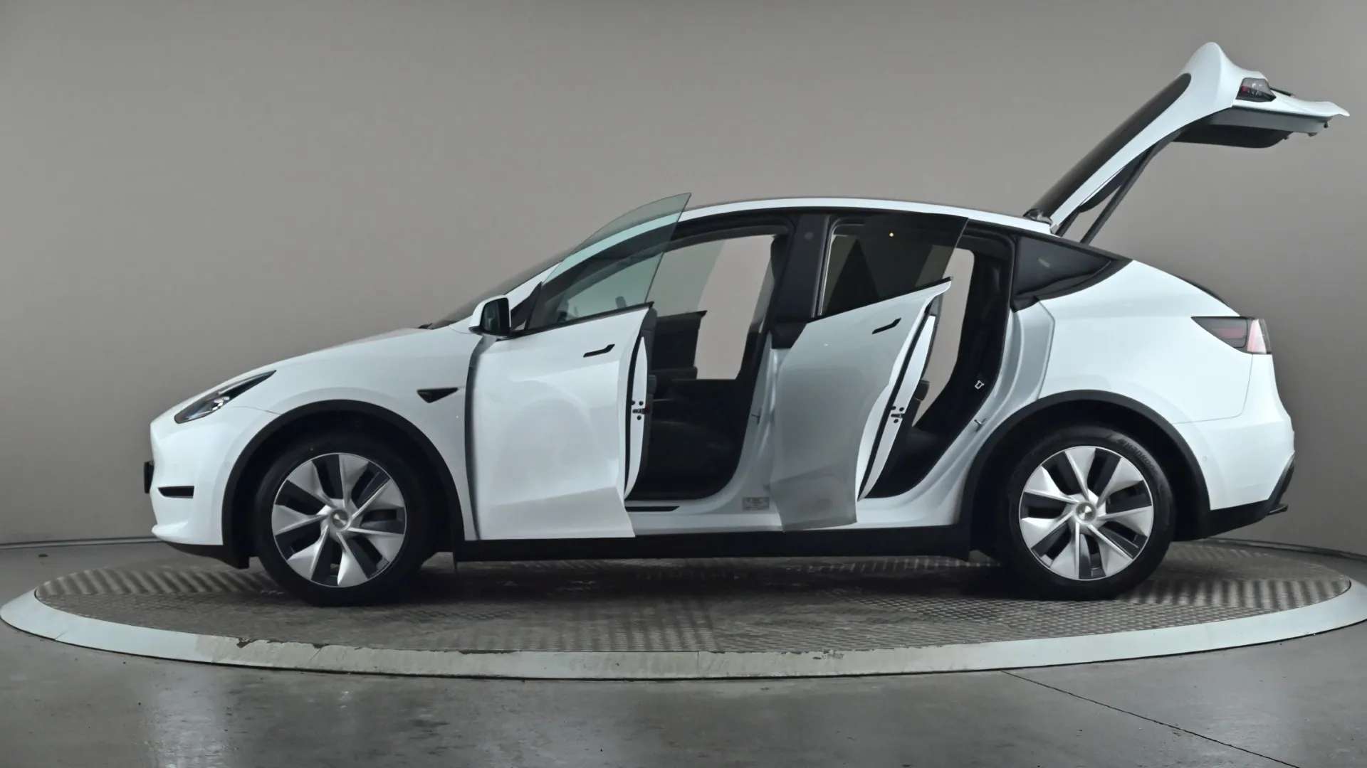 2022 TESLA MODEL Y 2022 TESLA MODEL Y