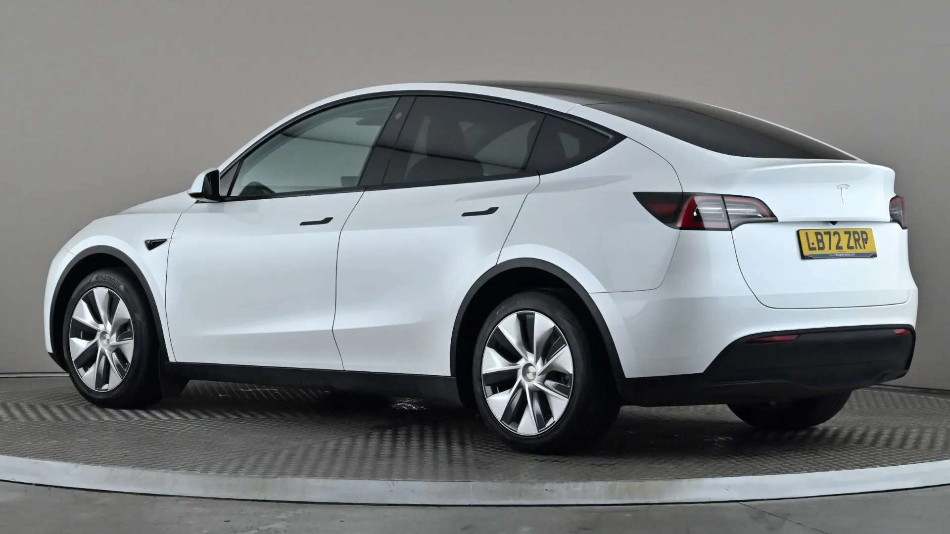 A 2022 TESLA MODEL Y Long Range AWD Auto A 2022 TESLA MODEL Y Long Range AWD Auto