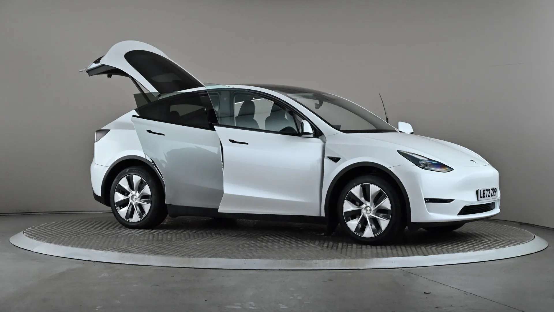 2022 TESLA MODEL Y 2022 TESLA MODEL Y