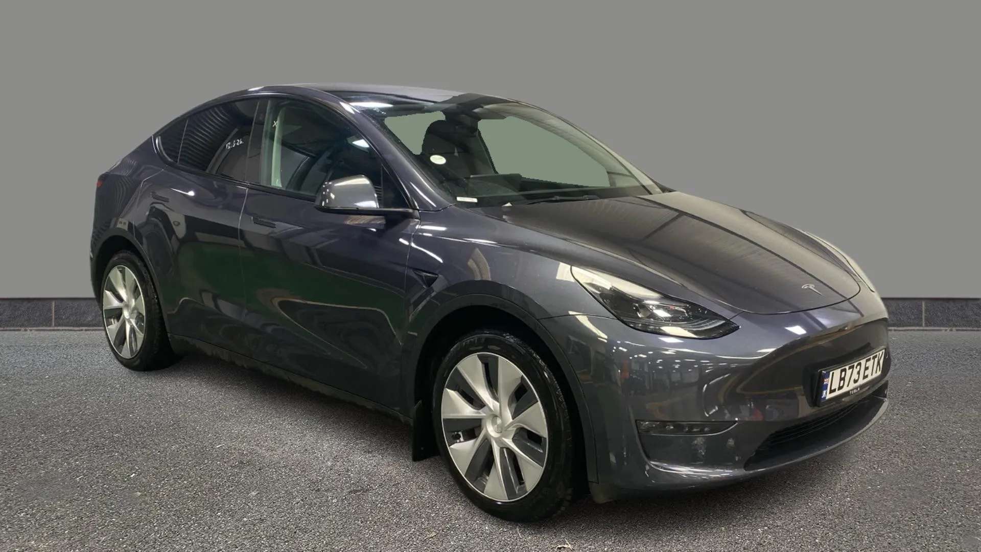 A 2023 TESLA MODEL Y Long Range AWD Auto A 2023 TESLA MODEL Y Long Range AWD Auto