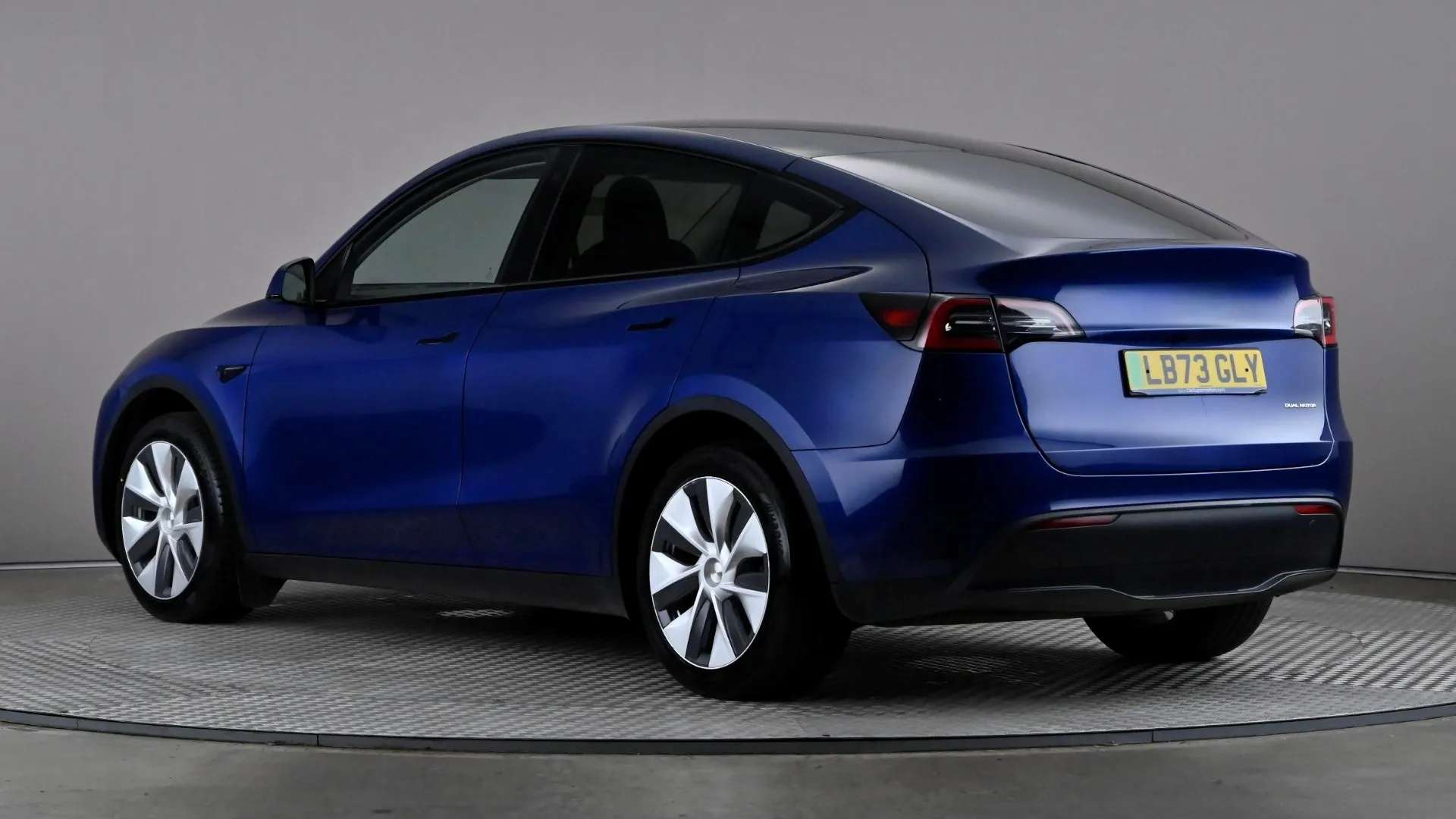 A 2023 TESLA MODEL Y Long Range AWD Auto A 2023 TESLA MODEL Y Long Range AWD Auto