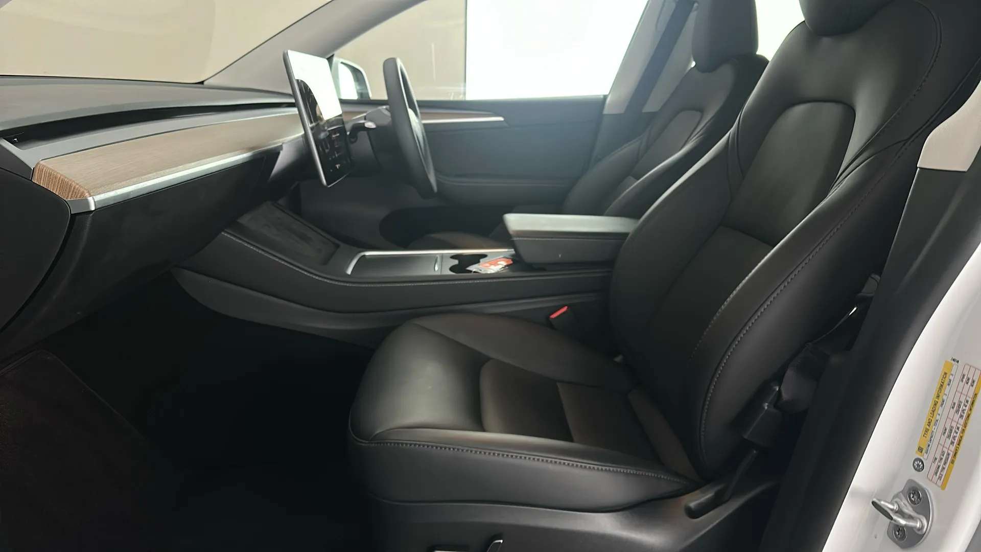 2023 TESLA MODEL Y 2023 TESLA MODEL Y