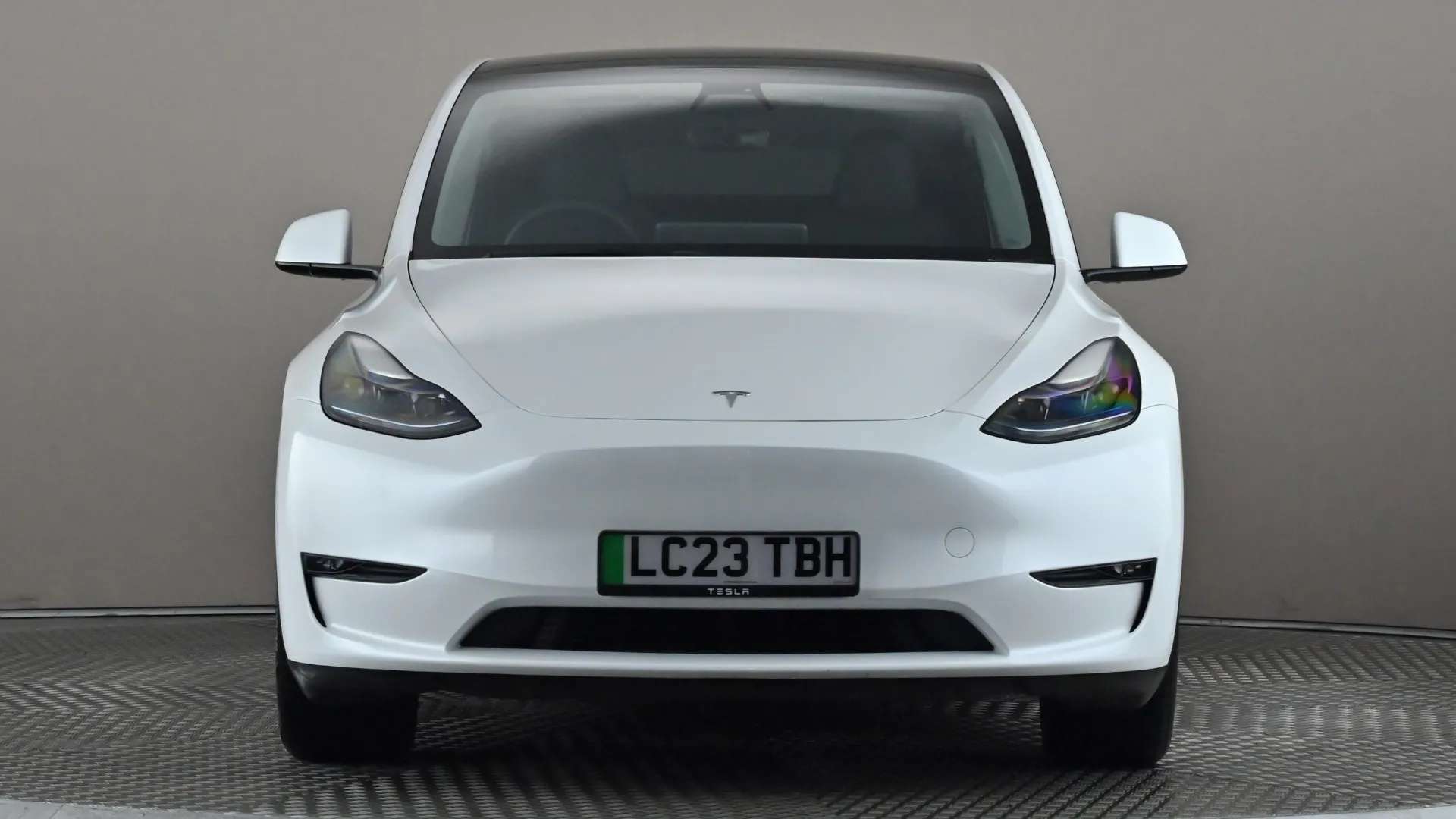 A 2023 TESLA MODEL Y Long Range AWD Auto A 2023 TESLA MODEL Y Long Range AWD Auto
