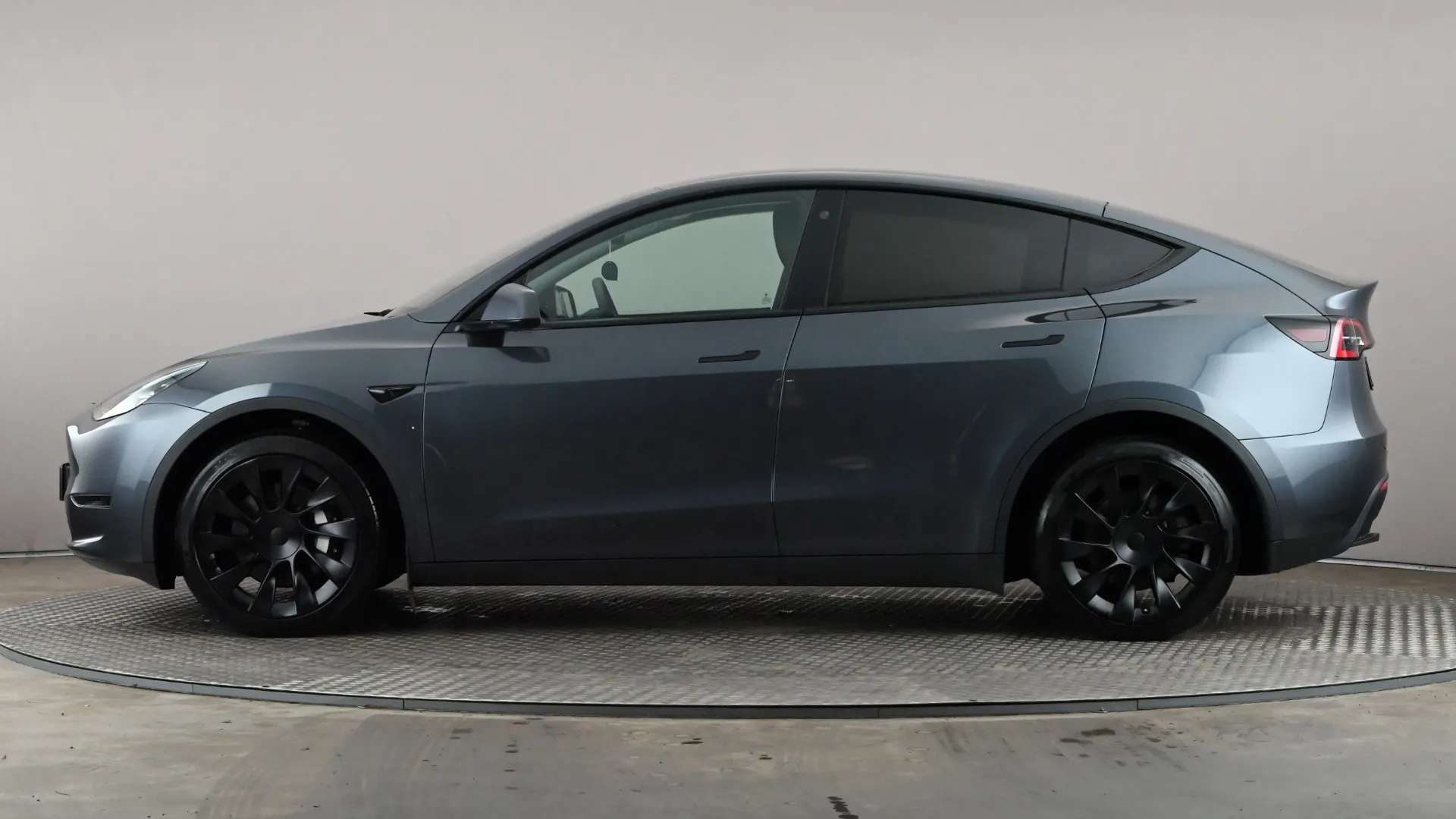 A 2023 TESLA MODEL Y Long Range AWD Auto A 2023 TESLA MODEL Y Long Range AWD Auto