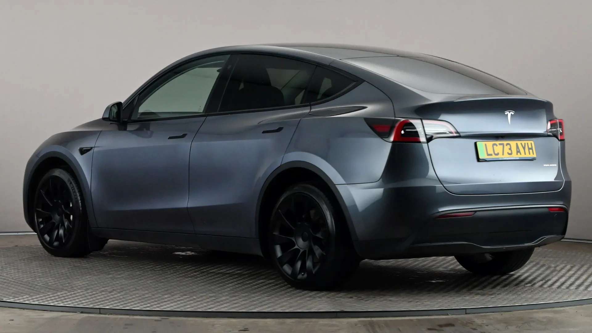 A 2023 TESLA MODEL Y Long Range AWD Auto A 2023 TESLA MODEL Y Long Range AWD Auto