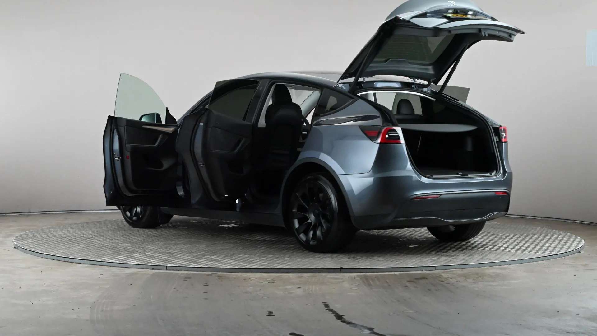 2023 TESLA MODEL Y 2023 TESLA MODEL Y