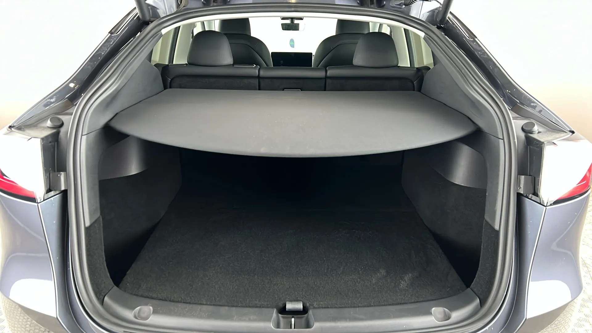 2023 TESLA MODEL Y 2023 TESLA MODEL Y