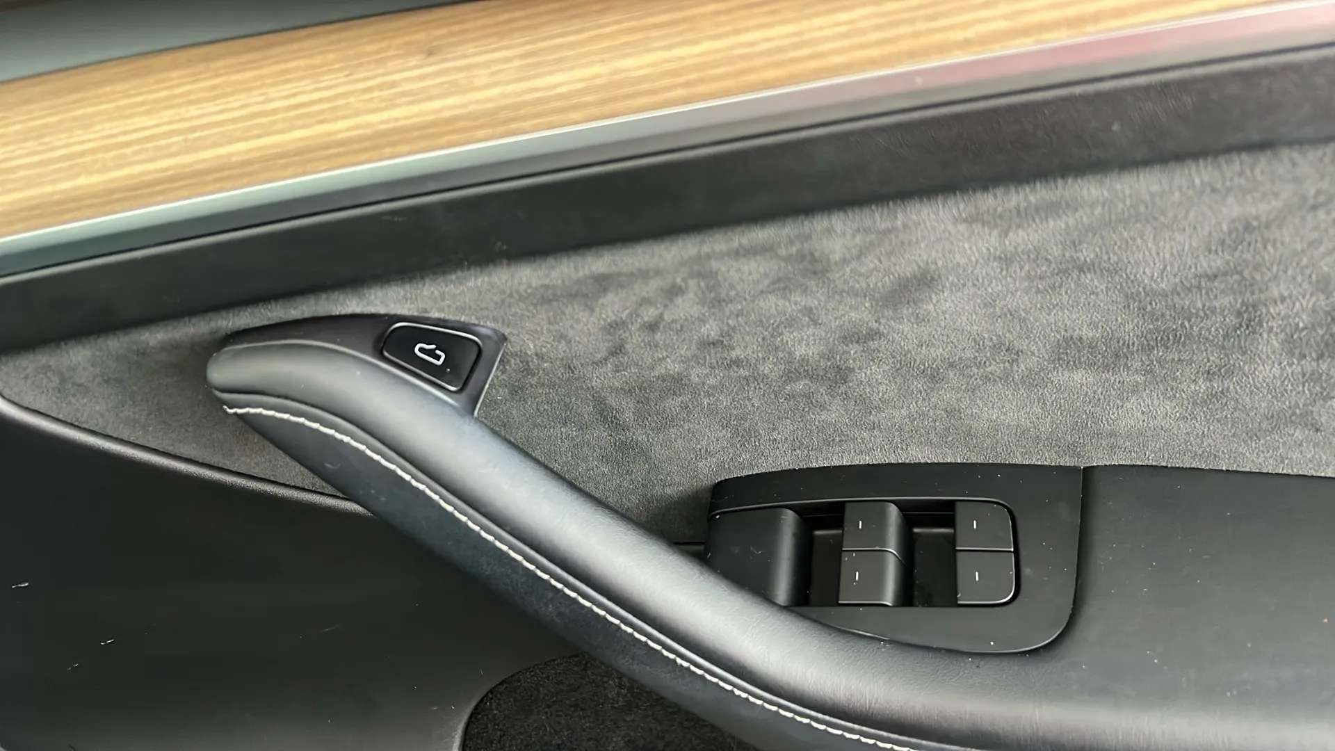 2023 TESLA MODEL Y 2023 TESLA MODEL Y