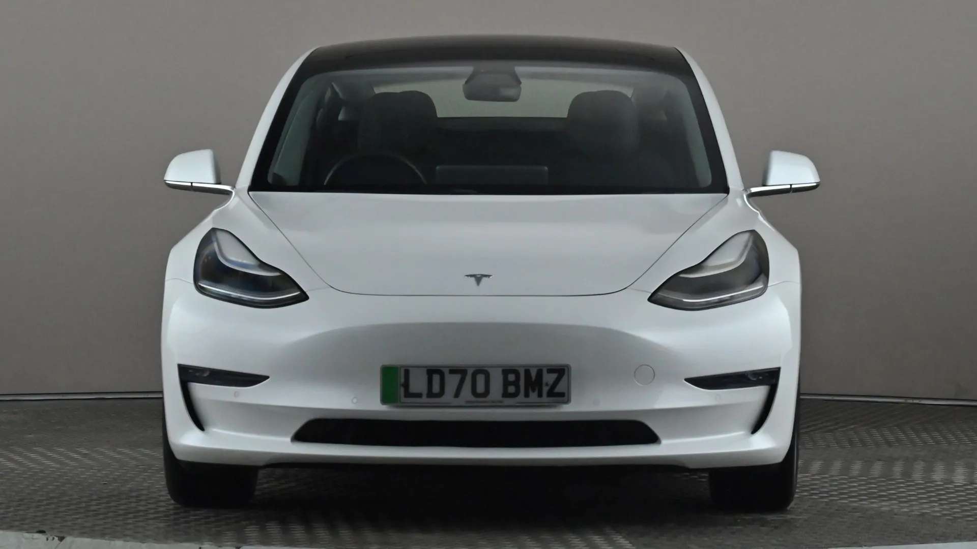 A 2020 TESLA MODEL 3 Long Range AWD Auto A 2020 TESLA MODEL 3 Long Range AWD Auto