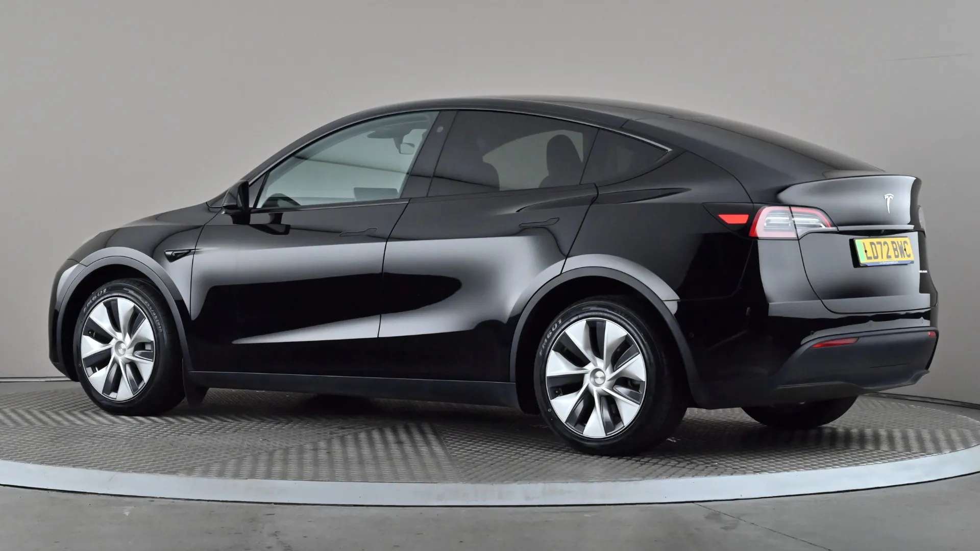 A 2022 TESLA MODEL Y Long Range AWD Auto A 2022 TESLA MODEL Y Long Range AWD Auto
