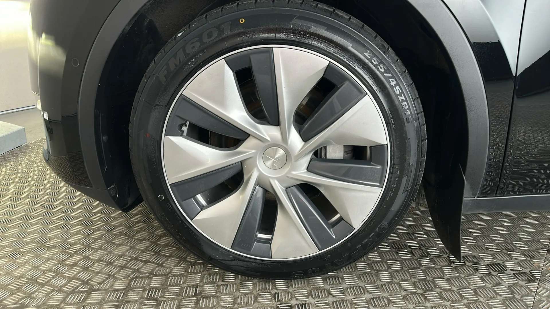 2022 TESLA MODEL Y 2022 TESLA MODEL Y